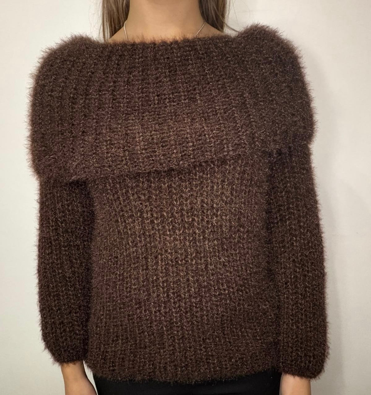 Maglione scollo a barca