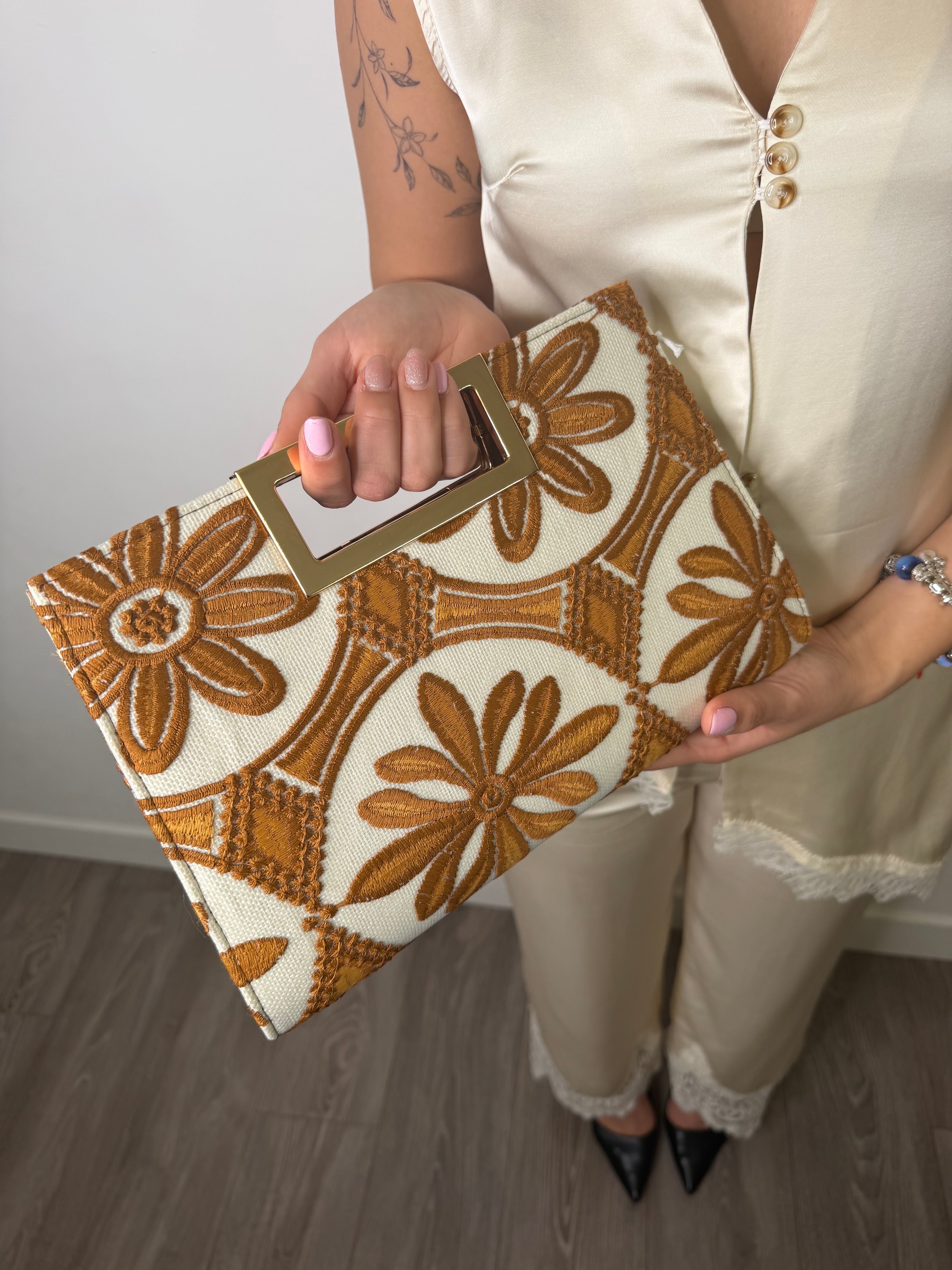 Pochette Celia