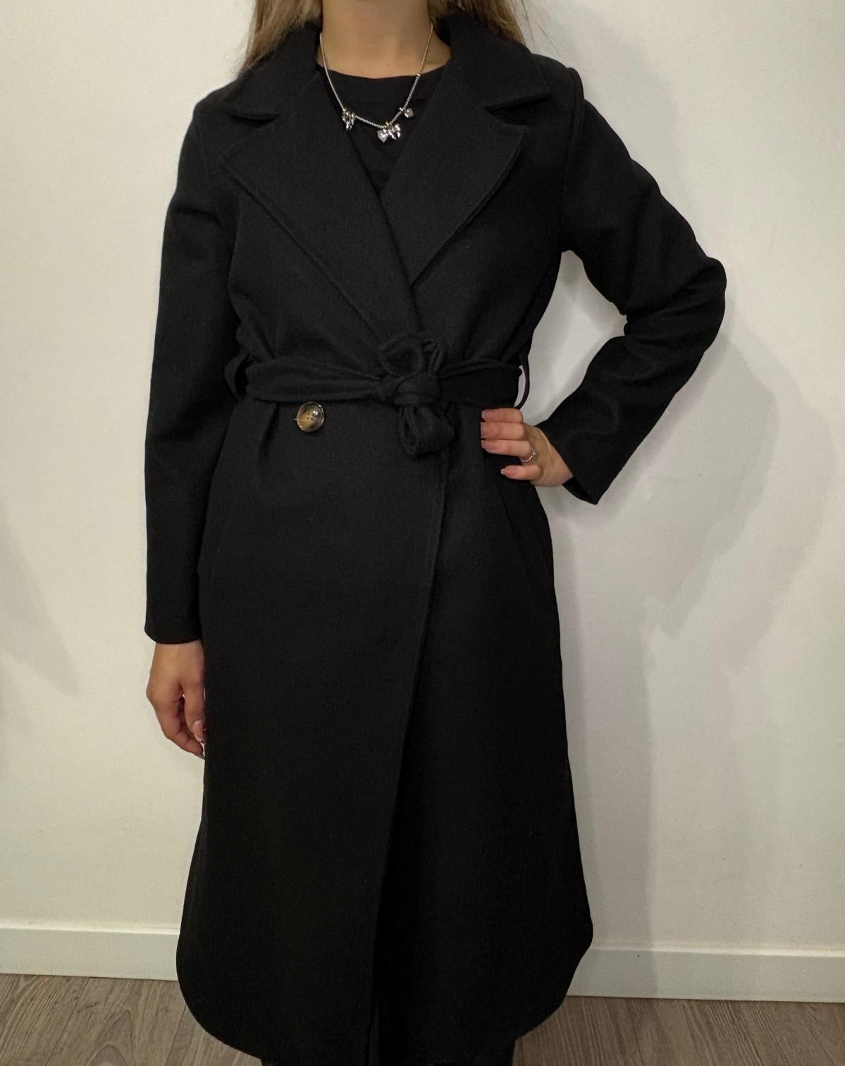 Cappotto in panno nero